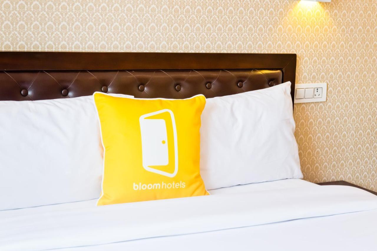 Hotel X By Bloom L Indiranagar Bangalore Exterior foto